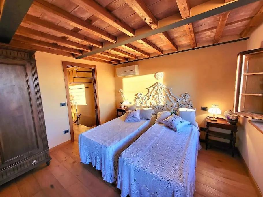 Buena Vista, Sea View Renovated Rural House Villa Montemagno  Holiday home Montemagno (Lucca)